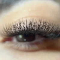 اموزش و خدمات اکستنشن مژه