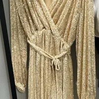 لباس تمام پولک طلایی آستردار مجلسی نو