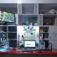 تعمیر تخصصی انواع بردلوازم خانگی(پیک رایگان همکار)