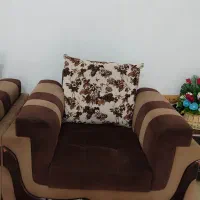 یه دست مبل ۷ نفره ، و میز ناهار خوری ۴ نفره|مبلمان خانگی و میز عسلی|لشت نشا, |دیوار