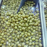 زیتون روغنی گوشتی درجه یک طارم