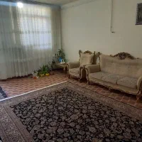 اجاره خانه  90متر پشت کلینیک بوستان