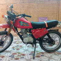 موتور سیکلت تریل پیشرو