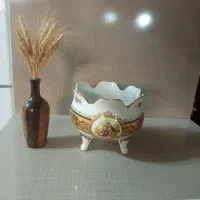 شکلات خوری لیلی مجنون