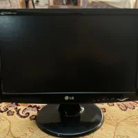 مانیتور LG سالم 19 اینچ همراه با کابل