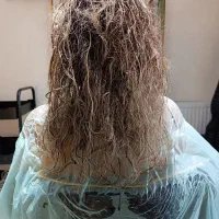 مرکز تخصصی احیا و صافی مو