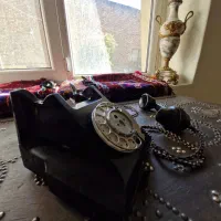 تلفن آنتیک و کمیاب جی.ای.سی|کلکسیون اشیاء عتیقه|تهران, بهار|دیوار