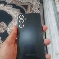 یک سامسونگ اه ۱۶