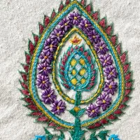 کار در منزل(گلدوزی،شماره دوزی،بلوچی دوزی)