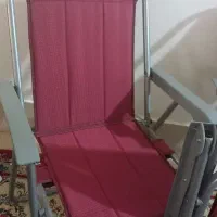یک عددصندلی تاشو مسافرتی درجه یک