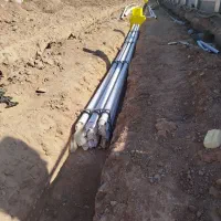 به چندتا نیرو (کارگر)جهت کار لوله گذاری احتیاج دار