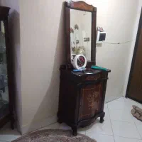 گنجه ودراور سالم ودرحدنو شیشه ها سالم