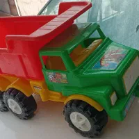 کامیون اسباب بازی بزرگ
