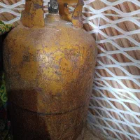 دو عدد کپسول گاز