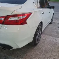 نیسان آلتیما موتور 2500 در حد