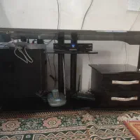 میز تلویزیون شیشه ای