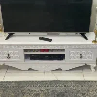 میز تلوزیون سفید درحد نو