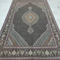 فرش دستباف ۶ متری ماهی تبریز سرمه‌ای زیتونی|فرش|تهران, شیراز|دیوار