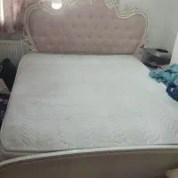 یک عدد تخت دونفره