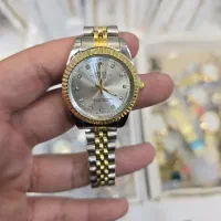 ساعت شیک در تو رنگ نقره ای و طلایی|ساعت|تبریز, |دیوار