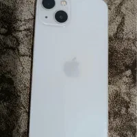 ایفون 13نرمال با تعدادی کاور