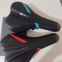 زین دوچرخه رویال