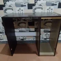 میز کامپیوتر