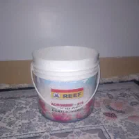 سطل رنگ خالی