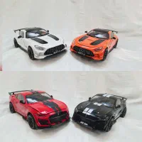 ماکت فلزی ماشین ۶ در بازشو بزرگ مقیاس ۱/۲۴ و ۱/۱۸|اسباب‌‌بازی|اصفهان, ملک‌شهر|دیوار