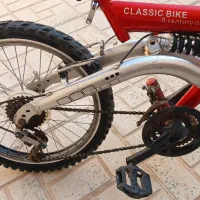 دوچرخه|دوچرخه، اسکیت، اسکوتر|اشکذر, |دیوار