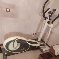 دستگاه ورزشی الپتیکال