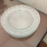 بشقاب و ظرف