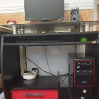 میز کامپیوتر