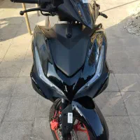 ایروکس|موتورسیکلت|قم, دروازه ری|دیوار