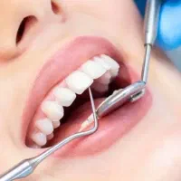 دندانپزشکی زیرنظرمتخصصین بانازل ترین فیمت