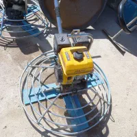 بتن ریزی کف باماله پروانه ای وتراز لیزری چرخشی