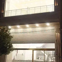 تجاری-متراژ-بالا-بر-خیابان