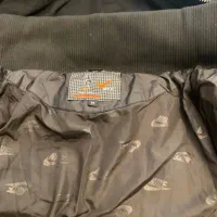 کاپشن Nike سایز مدیوم مناسب سن۱۰ تا ۱۲|کفش و لباس بچه|تهران, زعفرانیه|دیوار