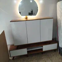 جاکفشی ومیز TV