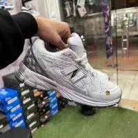 کتونی اورجینال|کیف، کفش، کمربند|دزفول, |دیوار