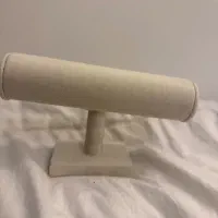 استند دستبند و ساعت