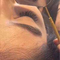 تخفیف کاشت مژه اخر فصل