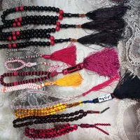 تعدادی نگین انگشتر با تعدادی تسبیح|کلکسیون اشیاء عتیقه|اراک, |دیوار