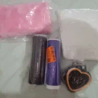 تعدادی وسایل تزئینی