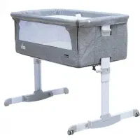 تخت کنار مادر