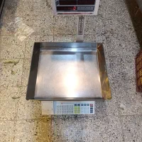 ترازو ۷۰کیلویی محک در حد نو کم کار تمیز|فروشگاه و مغازه|تربت‌حیدریه, طالقانی|دیوار