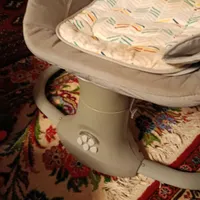 گهواره برقی نی نی لای لای. برقی