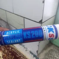 چسب درزگیر سفید