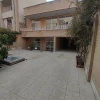 ویلایی-دوطبقه-بازسازی-برازنده-معاوضه-با-آپارتمان