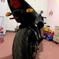 Gsx1000|موتورسیکلت|میانه, |دیوار